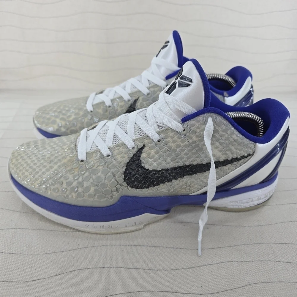 Nike Mens Kobe VI KB6 Concord Purple White Metallic Sneakers 429659-100 Size 10